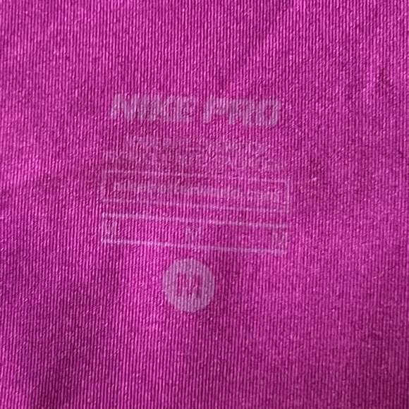 NIKE Dri Fit Size M tank top - Picture 3 of 3
